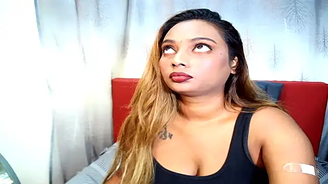 Snapshot of sexyindianchic chatting on 03.11.25 sexyindianchic online show from 03.11.25