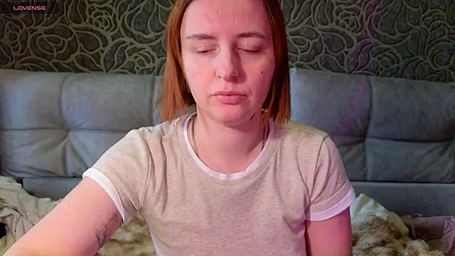 Snapshot of DanaMartina chatting on 02.02.26 DanaMartina online show from 02.02.26