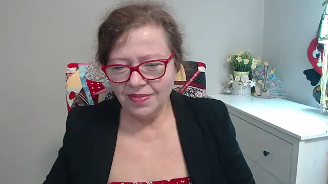 Snapshot of Adelewildx chatting on 02.06.25 Adelewildx online show from 02.06.25