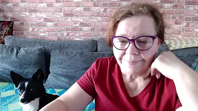 Snapshot of Adelewildx chatting on 02.08.25 Adelewildx online show from 02.08.25