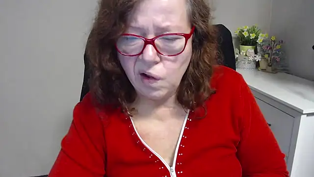 Snapshot of Adelewildx chatting on 02.11.25 Adelewildx online show from 02.11.25