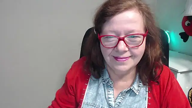 Snapshot of Adelewildx chatting on 03.17.25 Adelewildx online show from 03.17.25