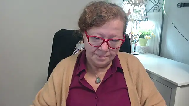 Snapshot of Adelewildx chatting on 09.15.25 Adelewildx online show from 09.15.25