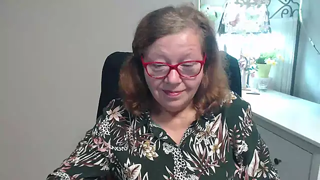 Snapshot of Adelewildx chatting on 09.25.25 Adelewildx online show from 09.25.25