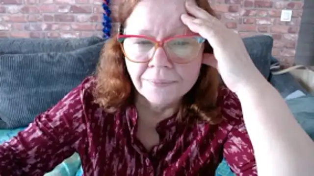 Snapshot of Adelewildx chatting on 12.17.25 Adelewildx online show from 12.17.25