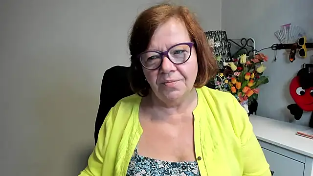 Adelewildx online show from 06.02.26