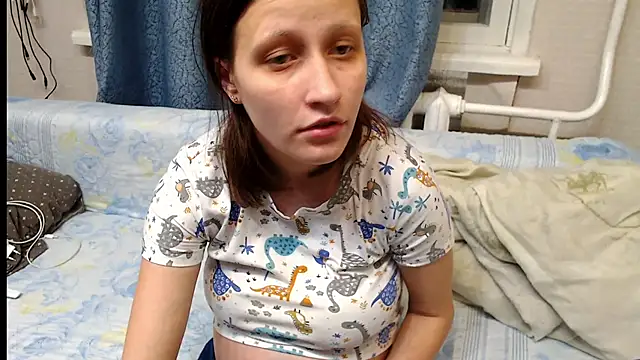 Snapshot of alisacucumber chatting on 01.31.25 alisacucumber online show from 01.31.25