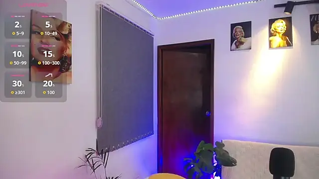 Snapshot of shellsy_hans chatting on 11.22.25 shellsy hans online show from 11.22.25