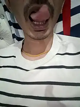 dreamtoungelick69 online show from 12.12.24