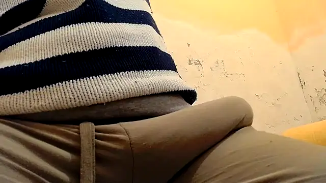 Snapshot of gae89tano chatting on 12.18.25 gae89tano online show from 12.18.25