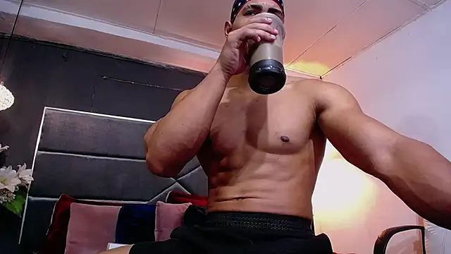 teddyfit19cm online show from 10.11.25