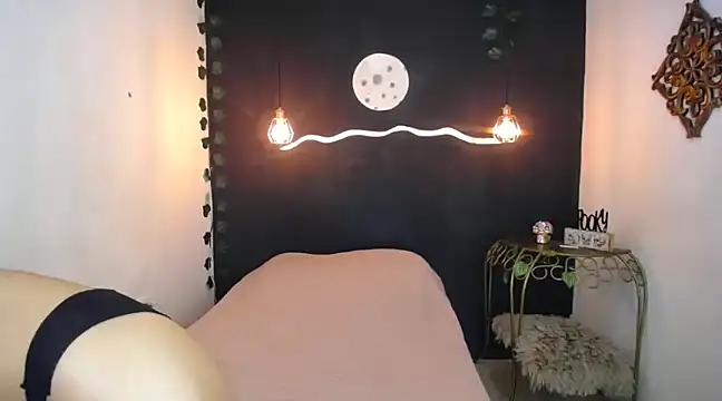 Snapshot of SexyKataShow chatting on 02.20.25 SexyKataShow online show from 02.20.25