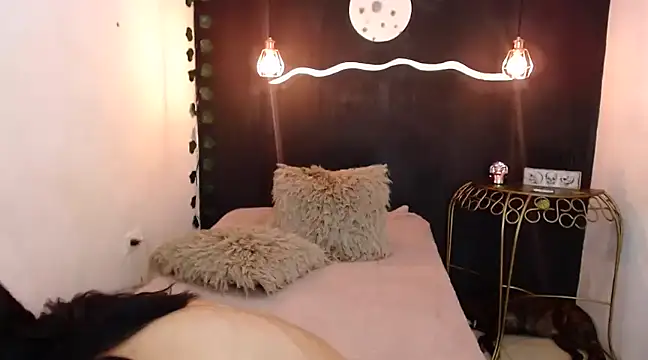 Snapshot of SexyKataShow chatting on 02.28.25 SexyKataShow online show from 02.28.25