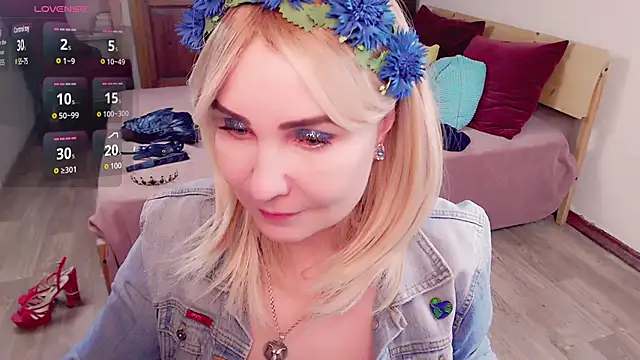  unique cam  online show from 02.02.25