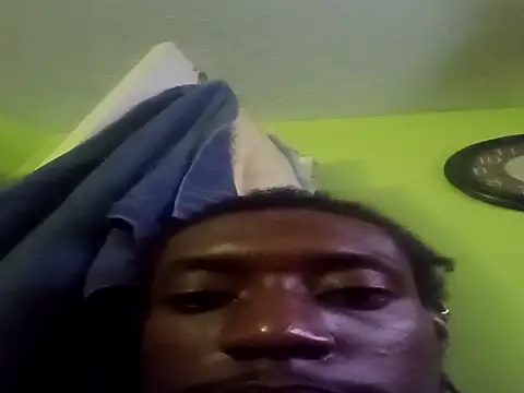 Snapshot of PrinceNoAlbert chatting on 10.07.25 PrinceNoAlbert online show from 10.07.25