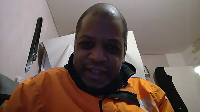 Snapshot of alfiebrown007 chatting on 03.13.25 alfiebrown007 online show from 03.13.25