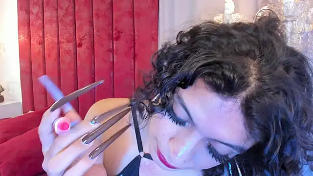 LaColorina  online show from 02.21.25