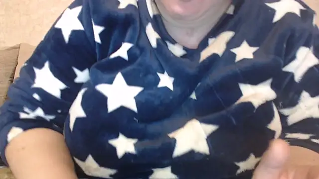 Amy August online show from 02.12.26