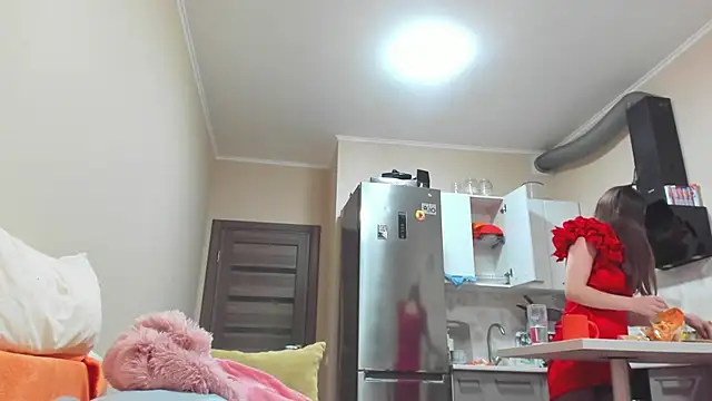 Snapshot of Naughty_Molly chatting on 10.31.25 Naughty Molly online show from 10.31.25