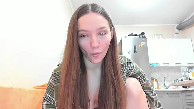 Snapshot of Naughty_Molly chatting on 11.17.25 Naughty Molly online show from 11.17.25