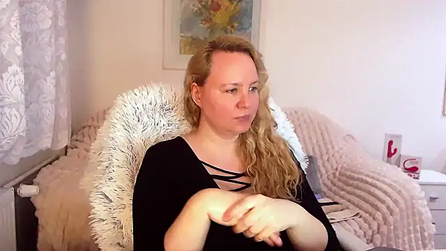 Sarah4you online show from 01.28.25