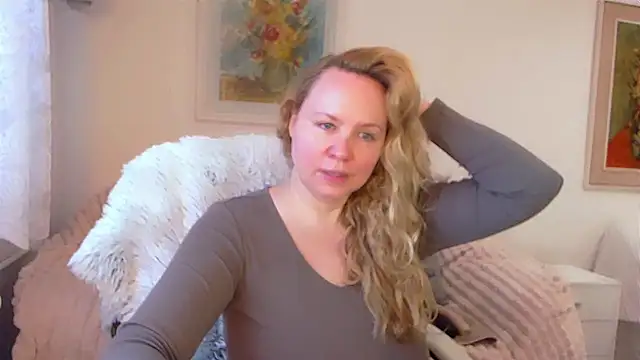 Sarah4you online show from 03.16.25