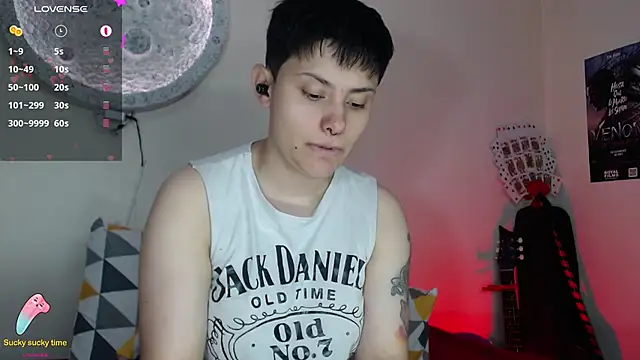 girl intense444 online show from 01.16.25