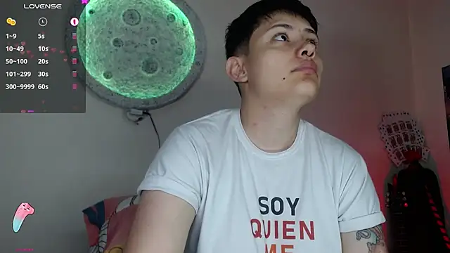 girl intense444 online show from 01.24.25