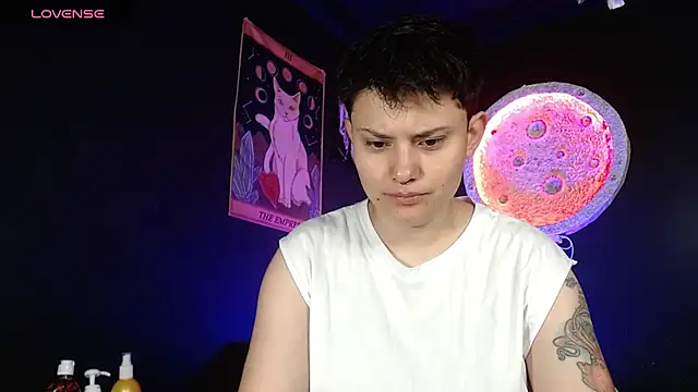 girl intense444 online show from 11.08.25