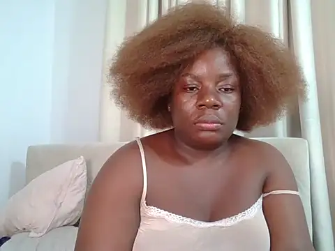 Snapshot of Deliciousgal chatting on 02.25.26 Deliciousgal online show from 02.25.26