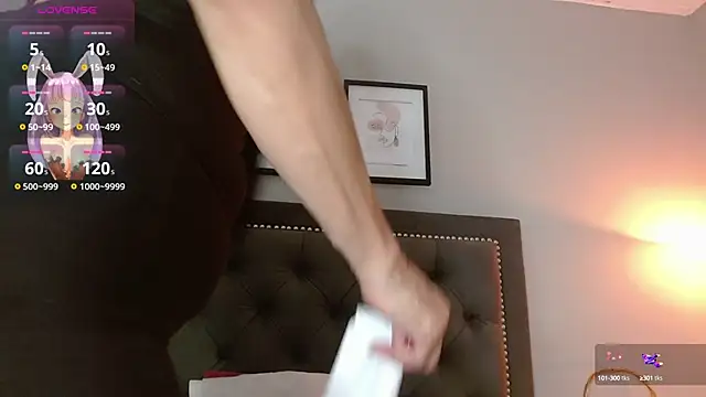 Snapshot of CharlotteLemke chatting on 03.06.25 CharlotteLemke online show from 03.06.25