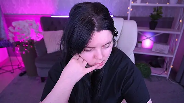 LittleShyy online show from 02.28.26