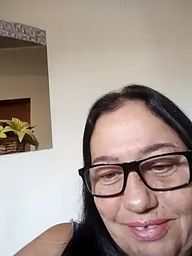 Snapshot of catdool chatting on 03.07.25 catdool online show from 03.07.25