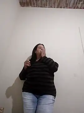 Snapshot of catdool chatting on 11.13.25 catdool online show from 11.13.25