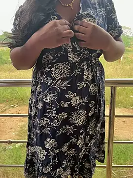 Dhiyapink online show from 01.16.25