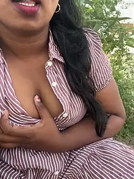 Dhiyapink online show from 02.09.25