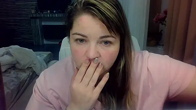 Snapshot of cute__cherry chatting on 03.12.26 cute cherry online show from 03.12.26