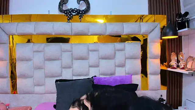 Snapshot of bigass_monic chatting on 01.10.25 bigass monic online show from 01.10.25