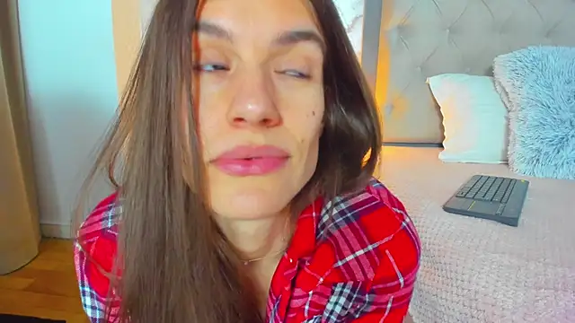 JennaMyers online show from 02.25.25