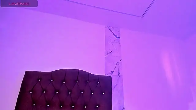 alysson 18 online show from 11.06.25