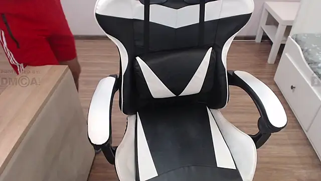 Mandarin4ks online show from 02.04.25