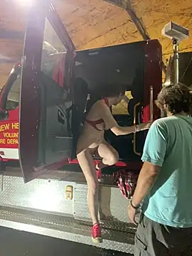 Charlie-N-Bubblez online show from 12.10.24