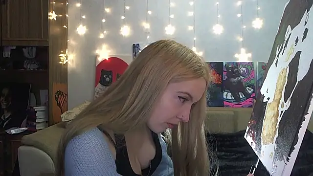 Snapshot of SecretSophia chatting on 02.23.25 SecretSophia online show from 02.23.25