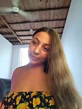 VickyHoult online show from 01.06.25