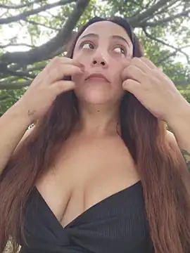 VickyHoult online show from 03.19.26