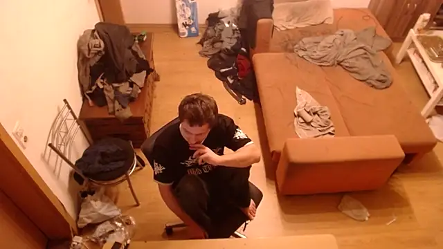 Snapshot of sexymann92 chatting on 09.27.25 sexymann92 online show from 09.27.25