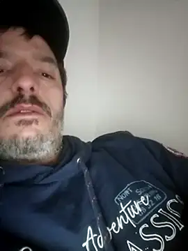 Snapshot of SinisterOrgy chatting on 12.19.24 SinisterOrgy online show from 12.19.24