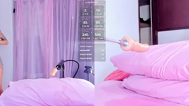 Snapshot of carmela_cute chatting on 12.21.24 carmela cute online show from 12.21.24