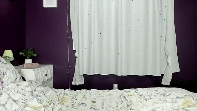 Snapshot of bossbratbimbo chatting on 02.08.25 bossbratbimbo online show from 02.08.25