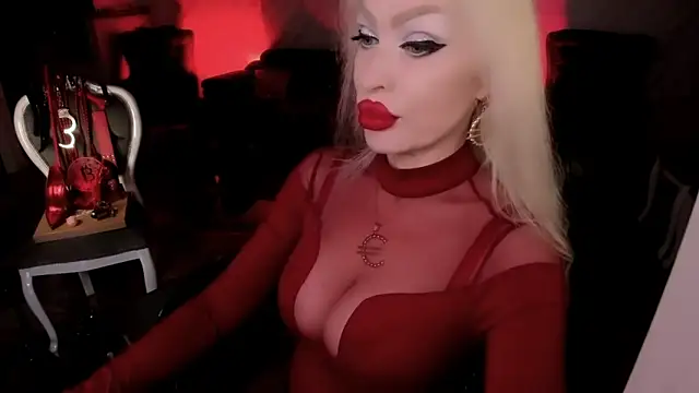 Snapshot of GreedyFinDom chatting on 12.22.25 GreedyFinDom online show from 12.22.25